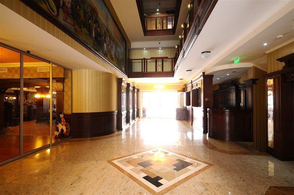 Hotel Debreţin Exterior foto